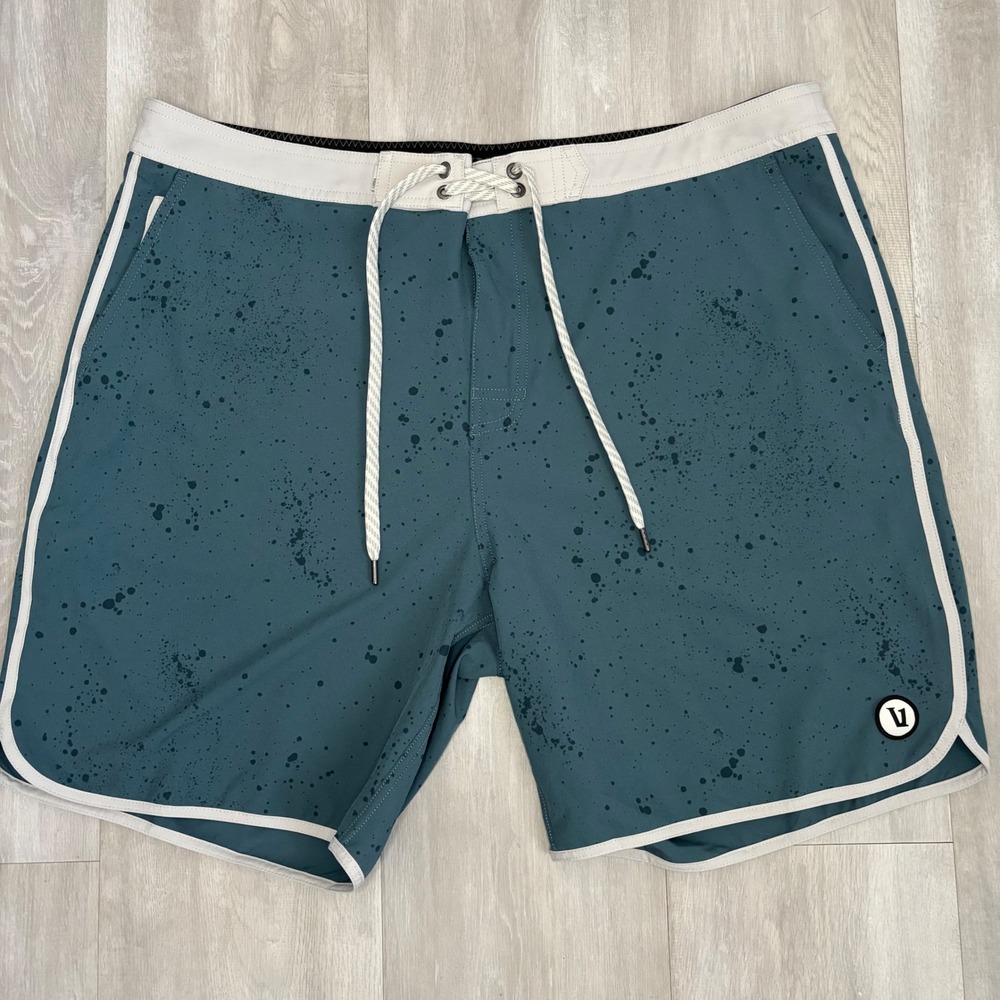 Vuori Cruise Board Shorts Mens 38 Teal Splatter Stretch Swim Trunks V314